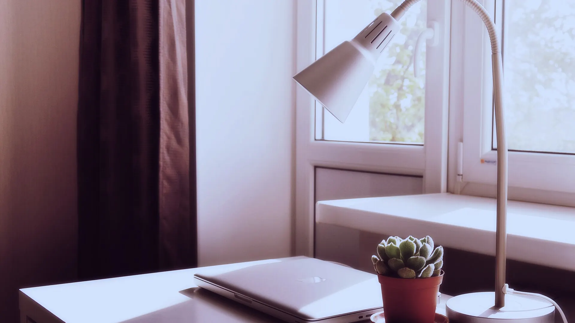 Aménager un coin bureau dans le salon ou la chambre